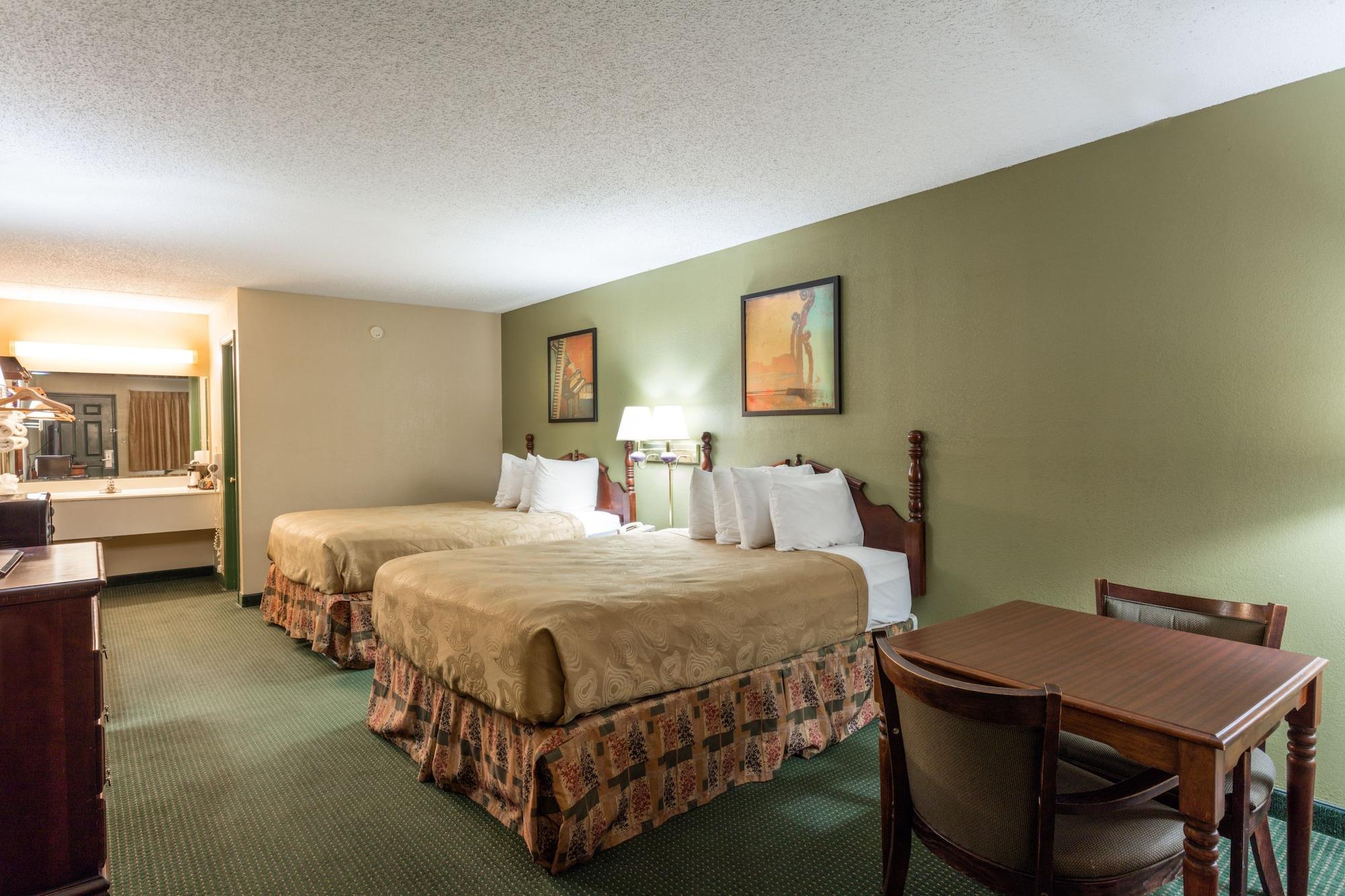 Angel Inn Near Imax, A Travelodge By Wyndham Branson Exterior foto
