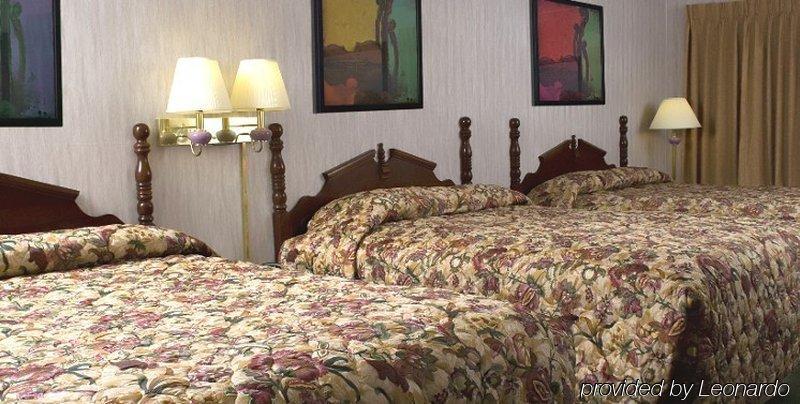 Angel Inn Near Imax, A Travelodge By Wyndham Branson Habitación foto