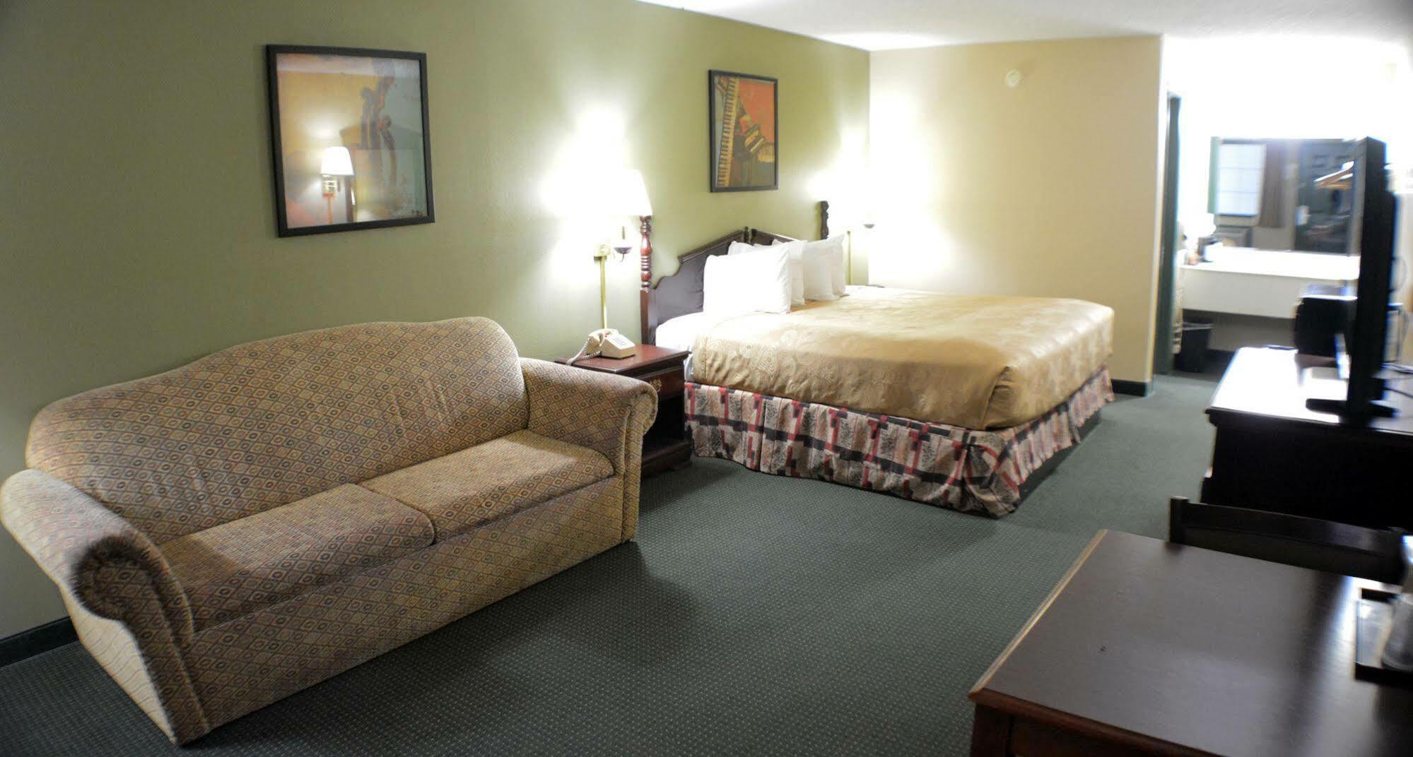 Angel Inn Near Imax, A Travelodge By Wyndham Branson Exterior foto